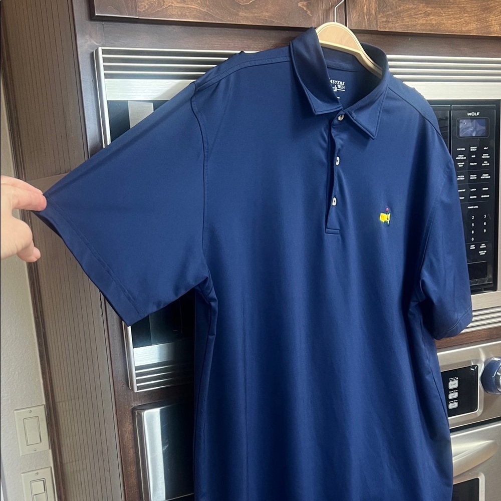 MASTERS TECH NAVY BLUE COLLARED POLO GOLF SHIRT w/ iconic logo size LARGE